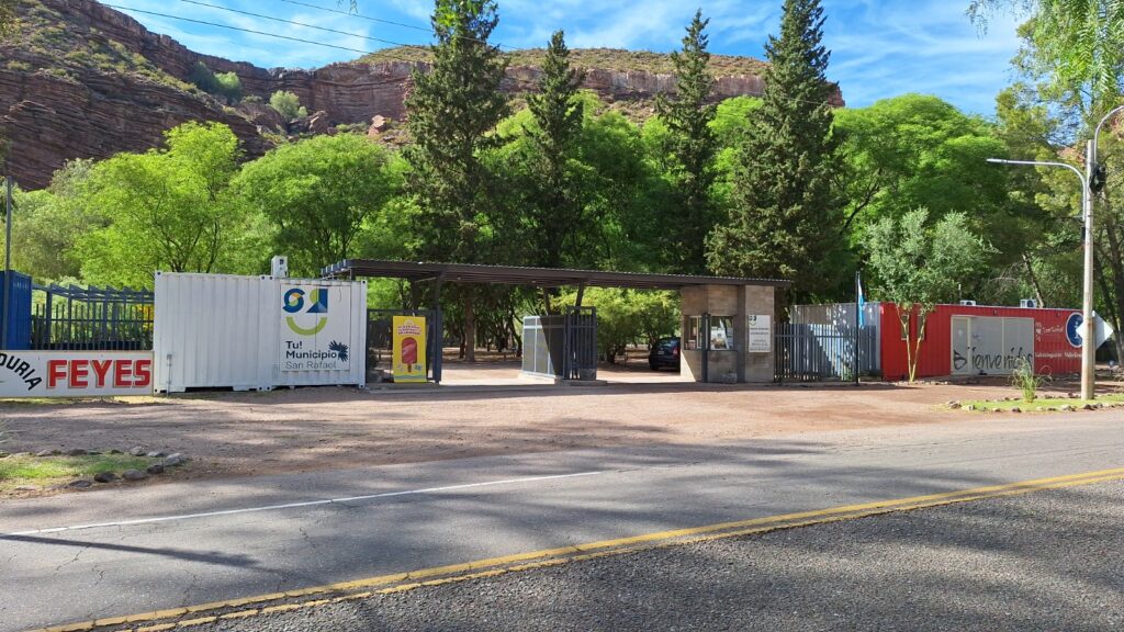 EL PARQUE MUNICIPAL DE VALLE GRANDE SE PREPARA PARA LA TEMPORADA img 20251029 wa0042