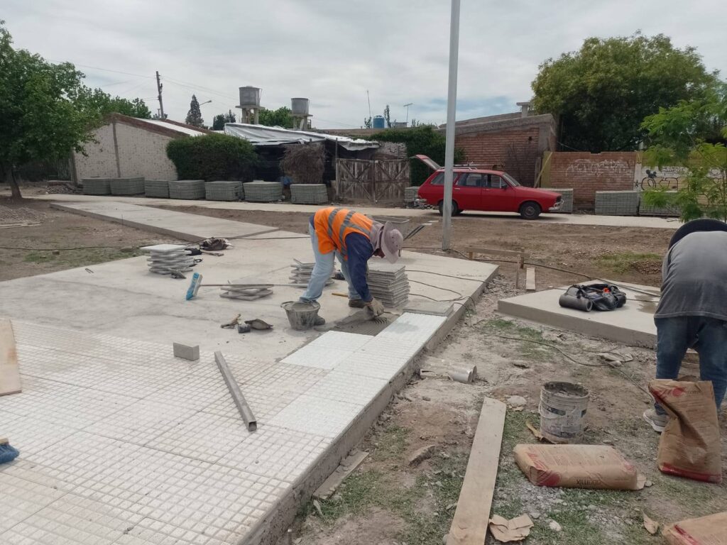 CONTINÚA EJECUTÁNDOSE UN INTENSO PLAN DE OBRA PÚBLICA imagen de whatsapp 2025 11 06 a las 10.13.08 42667f92