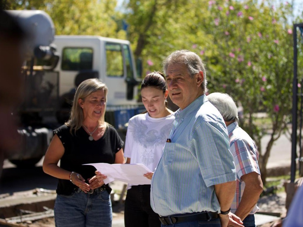 EL INTENDENTE OMAR FÉLIX SUPERVISÓ LOS TRABAJOS EN LA PLAZA “JUSTO RUFINO GUERRERO” DE CUADRO NACIONAL