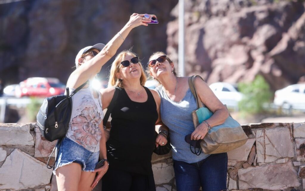 FERIADO DE CARANAVAL: LAS RESERVAS TURÍSTICAS LLEGAN AL 66% EN SAN RAFAEL whatsapp image 2026 02 11 at 12.21.37