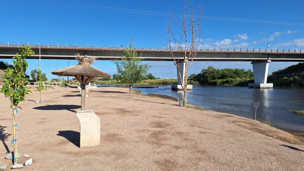 LA COSTANERA DE MONTE COMÁN SE VISTE DE GALA PARA CELEBRAR SU ANIVERSARIO CON UNA GRAN FIESTA DE CARNAVAL whatsapp image 2026 02 12 at 13.31.21