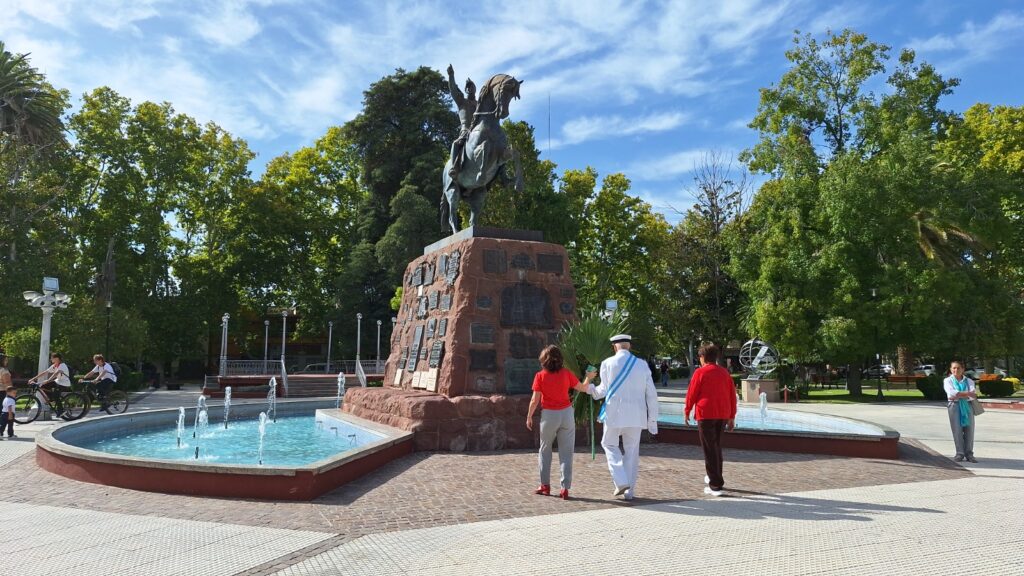 SAN RAFAEL HOMENAJEÓ AL GENERAL SAN MARTÍN EN EL 248 ANIVERSARIO DE SU NATALICIO whatsapp image 2026 02 25 at 11.35.01