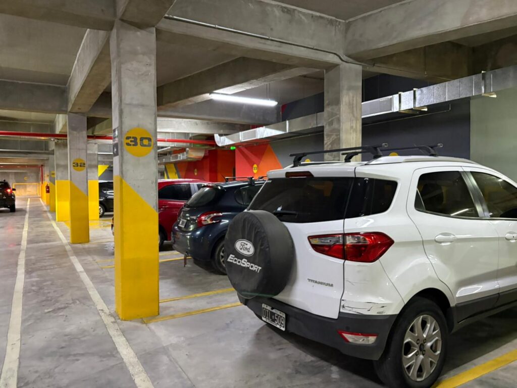 EXITOSO INICIO DEL ESTACIONAMIENTO SUBTERRÁNEO DE LA EX TERMINAL: SE EXTIENDE EL HORARIO DE CIERRE HASTA LAS 21.30 whatsapp image 2026 04 01 at 08.24.29