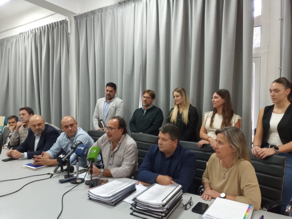 ALFREDO JURI: “QUERER DICTAMINAR AUTONOMÍA DESDE MENDOZA NO ES RAZONABLE PARA LOS MUNICIPIOS” whatsapp image 2026 04 01 at 13.40.45