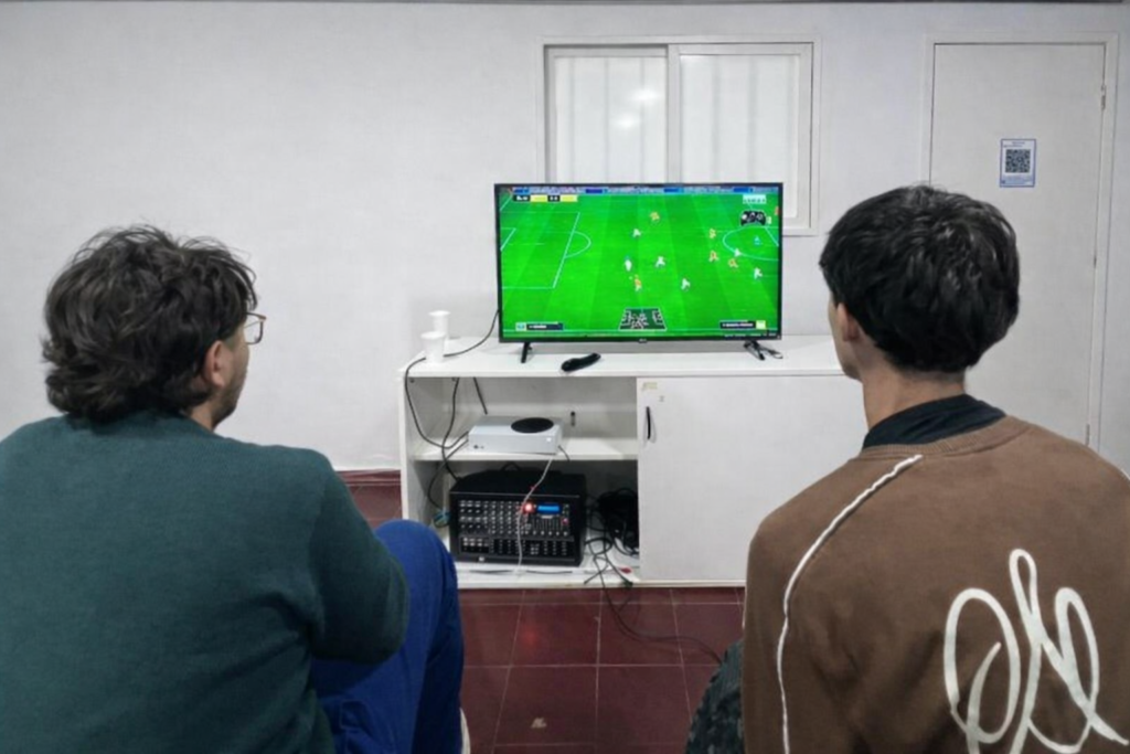 ARRANCÓ EL “TORNEO ALBICELESTE”: A PURO FIFA EN LAS XBOX DEL PUNTO DIGITAL copilot 20260516 211926