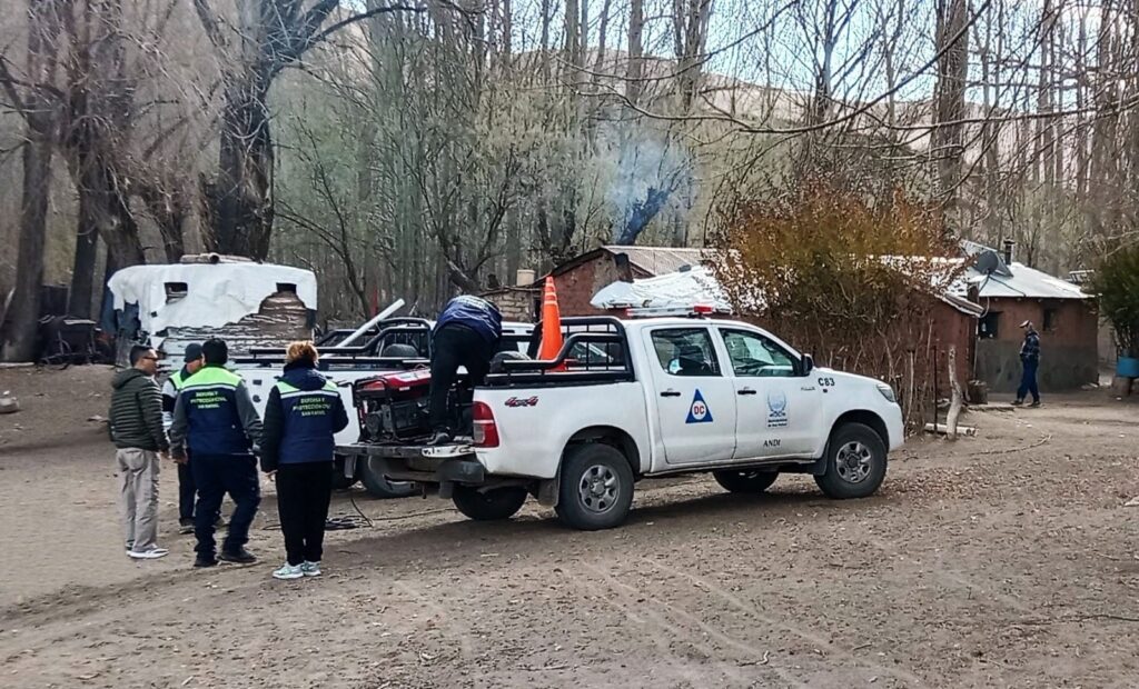 EL MUNICIPIO REFUERZA ACCIONES PREVENTIVAS CON PUESTEROS DEL SECANO Y ZONAS CORDILLERANAS ANTE LA LLEGADA DEL INVIERNO whatsapp image 2026 06 13 at 12.10.39