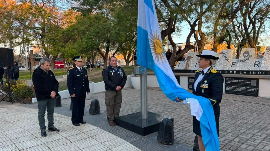 SAN RAFAEL CONMEMORÓ EL 9 DE JULIO EN LA PLAZA INDEPENDENCIA whatsapp image 2026 07 08 at 11.25.42