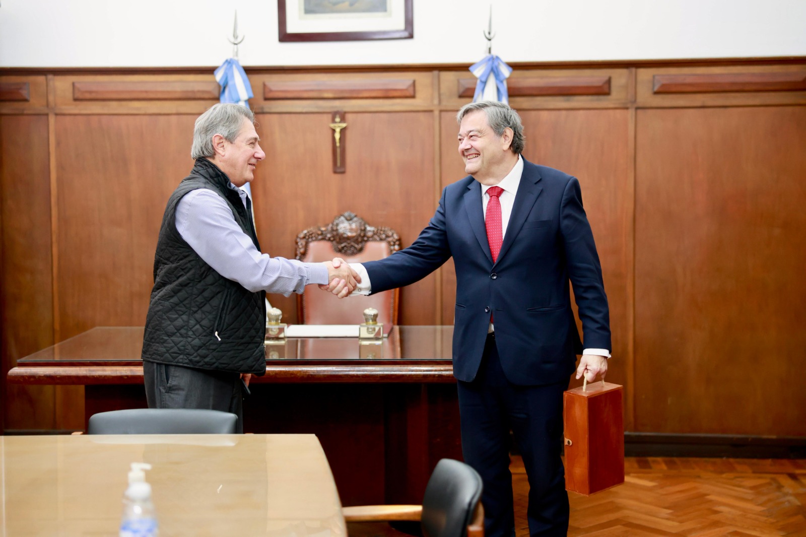 EL INTENDENTE OMAR FÉLIX RECIBIÓ AL NUEVO CÓNSUL GENERAL DE ESPAÑA EN MENDOZA