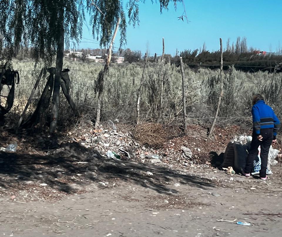 PRIMERAS DENUNCIAS DE PERSONAS QUE ARROJAN BASURA EN LUGARES INDEBIDOS: EL MUNICIPIO TRABAJA PARA IDENTIFICARLOS Y SANCIONARLOS