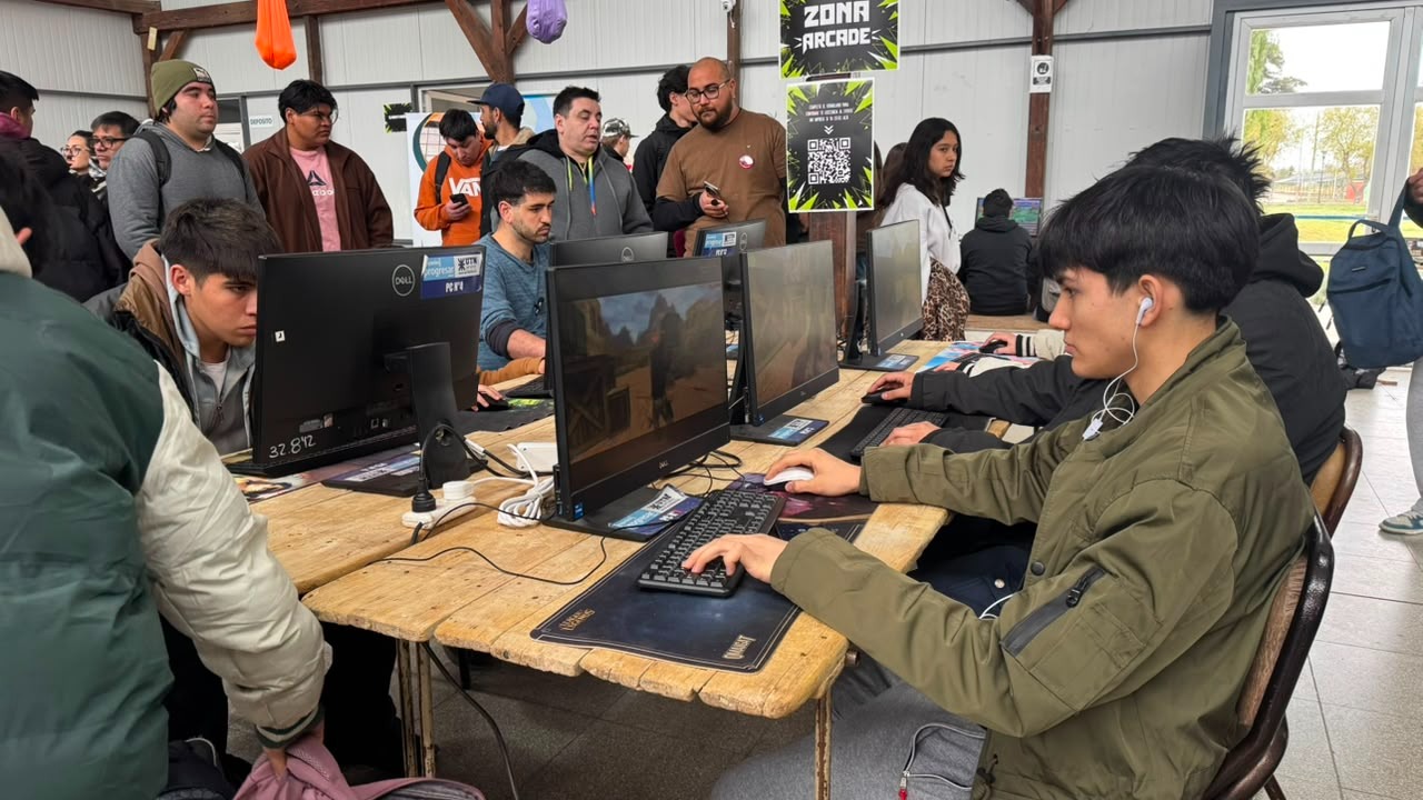 EL CIU EN MODO GAMER: CIENTOS DE CHICOS, JÓVENES Y ADULTOS EN EL SANRAGAME FEST